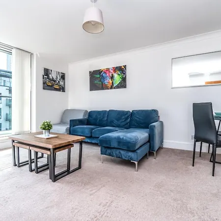 Luxury Apartment In Canary Wharf Лондон Экстерьер фото